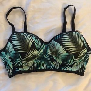 Victoria’s Secret Pink Sports Bra